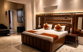 Hotel Swisston Palace